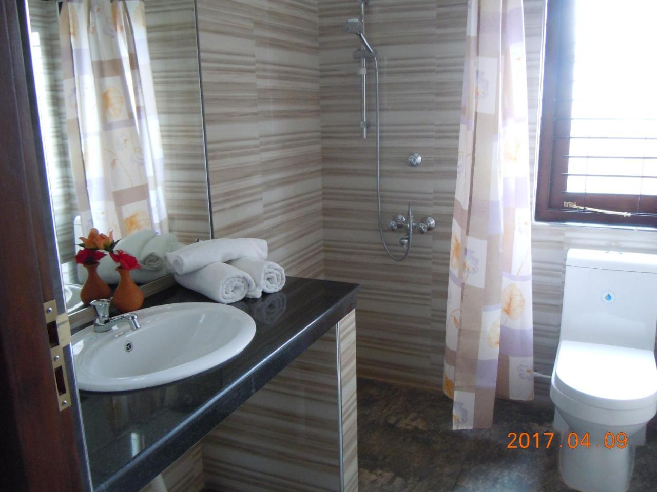 נגומבו Jmf Hotel מראה חיצוני תמונה